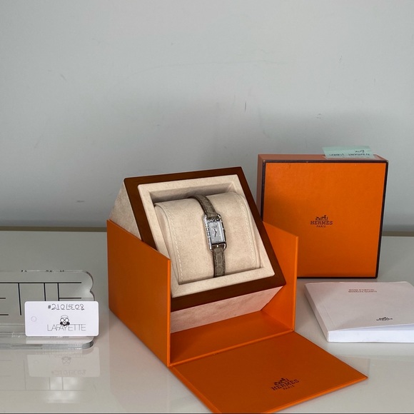 Hermes Nantucket Watch - Small model 29mm Grey Alligator - Picture 3 of 4